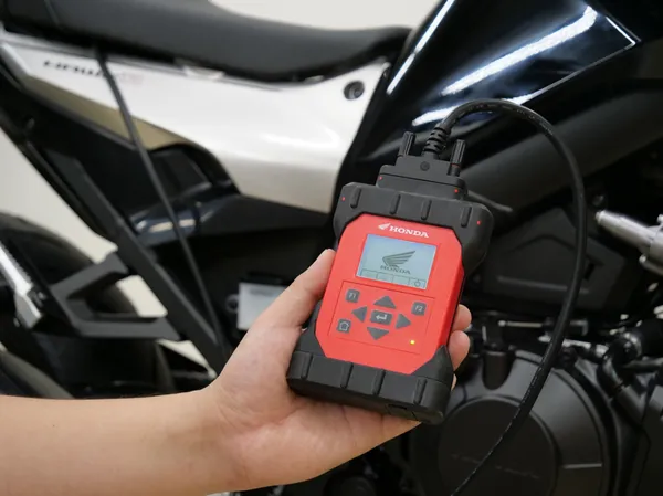 Star_Autolink_Honda_Diagnostic_Equipment_OBD_cable_for_Honda_Motorcycles_2__Mtr_STAR190