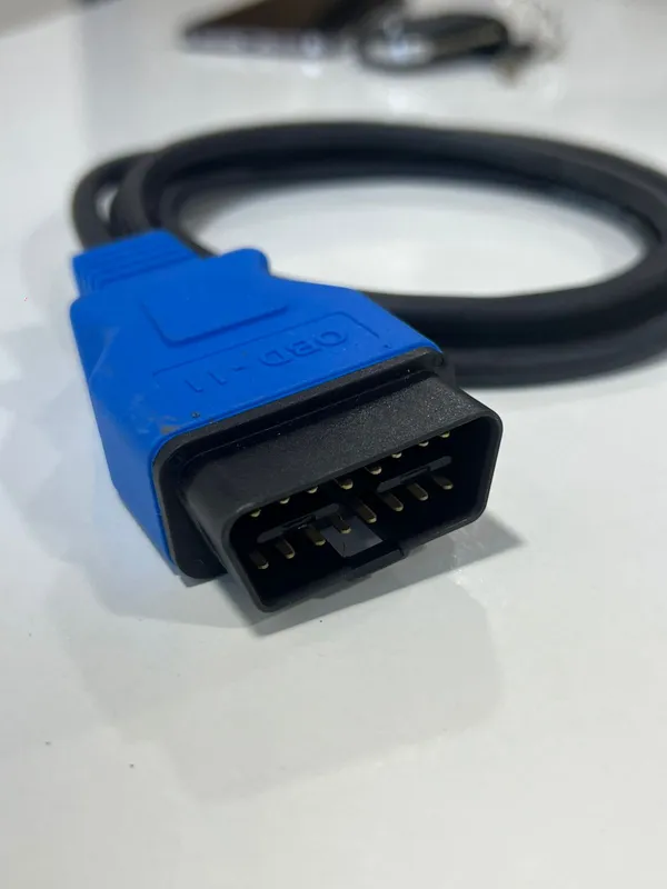 Star_Autolink_OBD-II_Male_to_Male_Extension_Cable_–_1_Meter_Diagnostic_Connector_Cable_STAR061