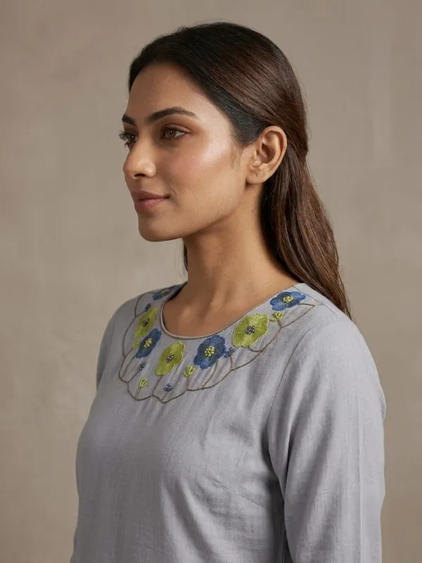 GRAY_HAND_PAINT_AND_KATHA_WORK_SILK_CO-ORD_SET
