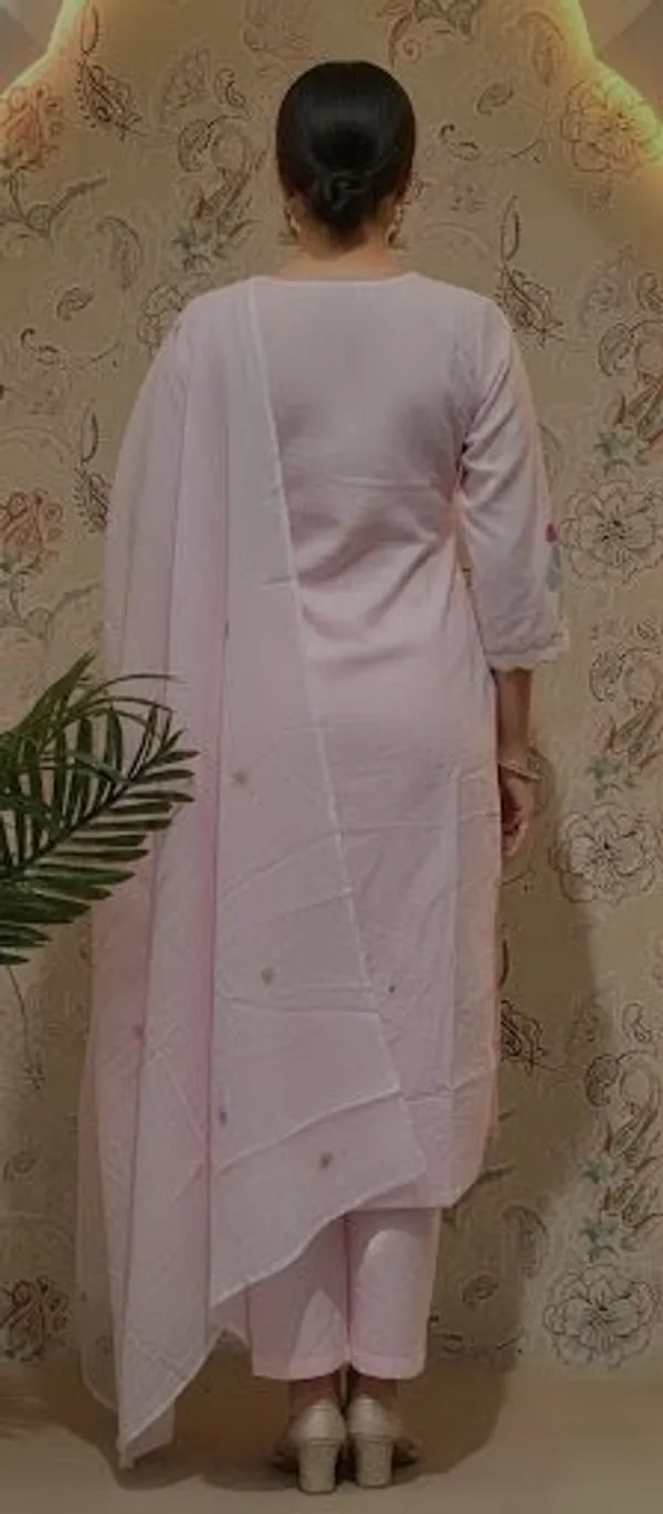 PINK_THREAD_WORK_MUL_COTTON_KURTA_SET_WITH_DUPATTA