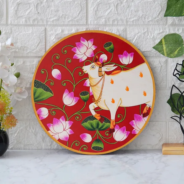 White_Canvas_Pichwai_Painting
