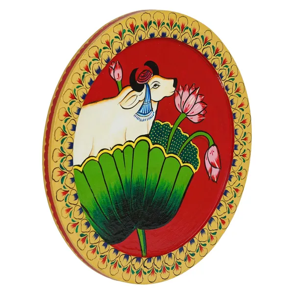 Red_Canvas_Pichwai_Painting