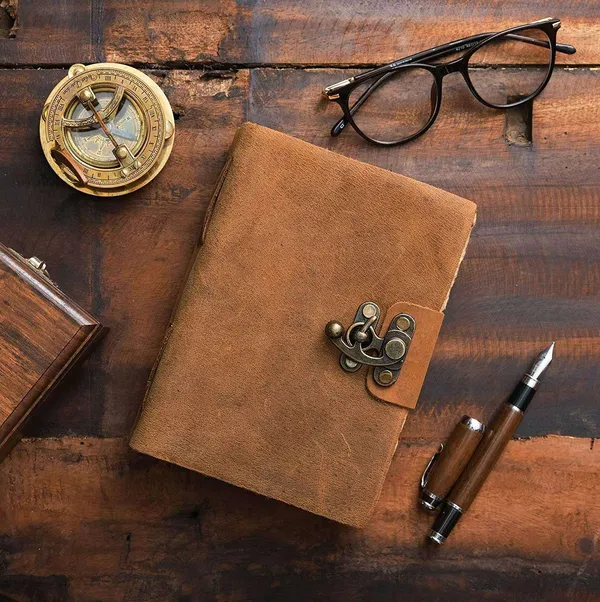 Brown_Leather_Diary