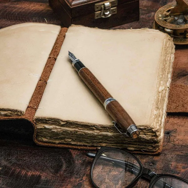 Brown_Leather_Diary