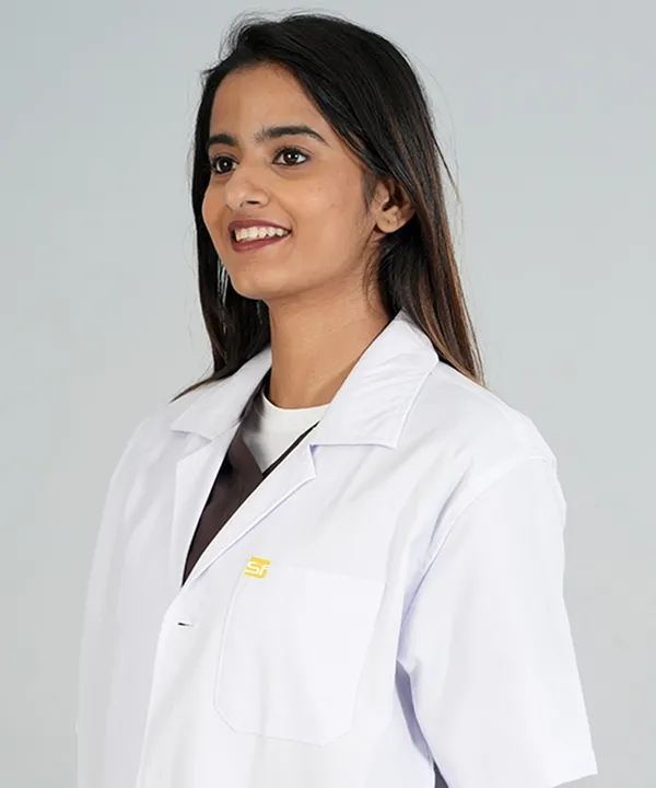 Academy_Women's_Apron_White_Half_Sleeves