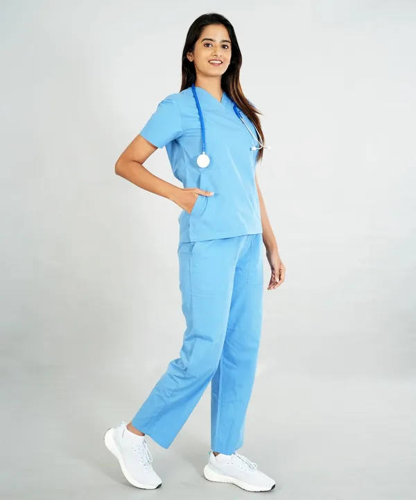 Women's_Scrub_Top_And_Bottom_Half_Sleeves
