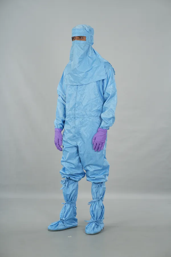 Clean_Room_Lint_Free_Garments_Dangree_With_Headgear,Booties,_Bag_Blue