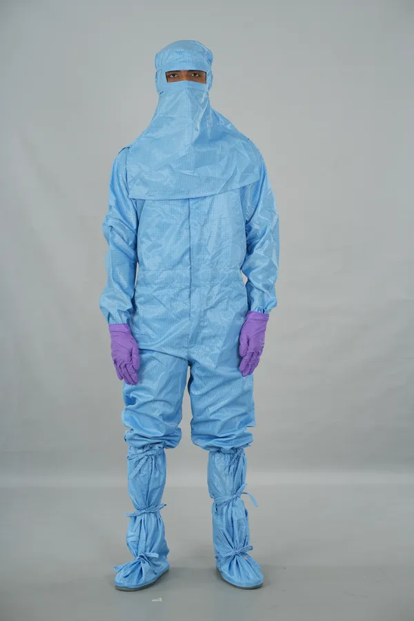 Clean_Room_Lint_Free_Garments_Dangree_With_Headgear,Booties,_Bag_Blue