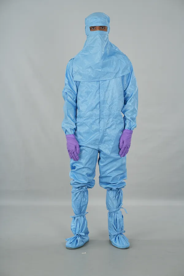 Clean_Room_Lint_Free_Garments_Dangree_With_Headgear,Booties,_Bag_Blue