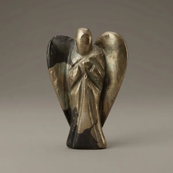Natural_Pyrite_Angel