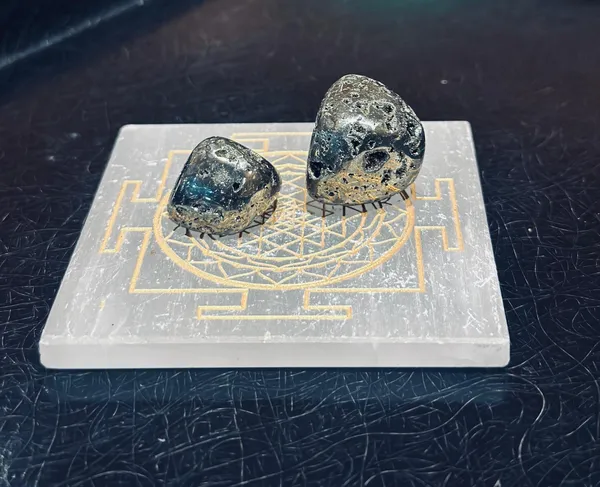 Natural_Pyrite_And_Selenite_Frame_Frame