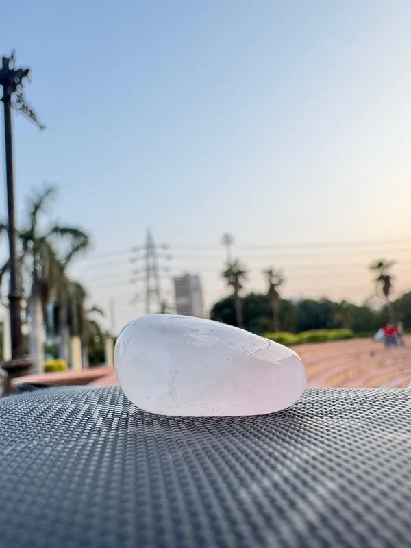 Natural_Rose_Quartz_Tumble