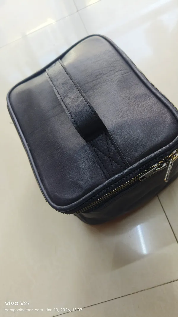 Black_Full_Grain_Genuine_Leather_Toiletry_Bag_For_Unisex