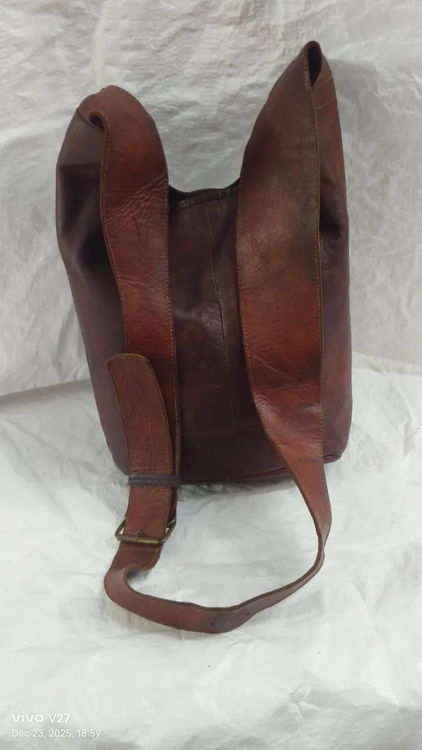 Dark_Brown_Soft_Genuine_Leather_Full_Grain_Leather_Bucket_Carry_Bag_For_Unisex