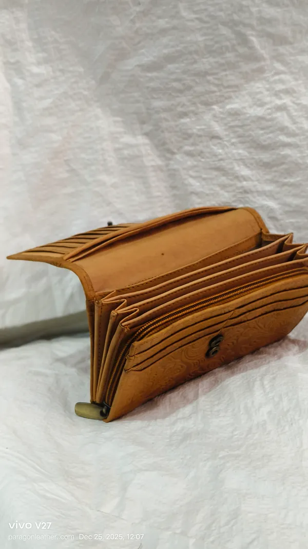 Tan_Brown_Full_Grain_Leather_With_Floral_Embossing_Wallet_For_Women