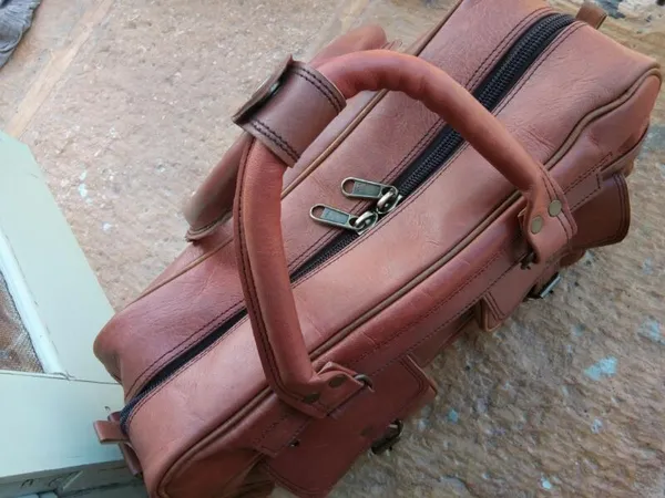 Brown_Genuine_Goat_Buffalo_Leather_With_Canvas_Lining_Messenger_Bag_For_Unisex