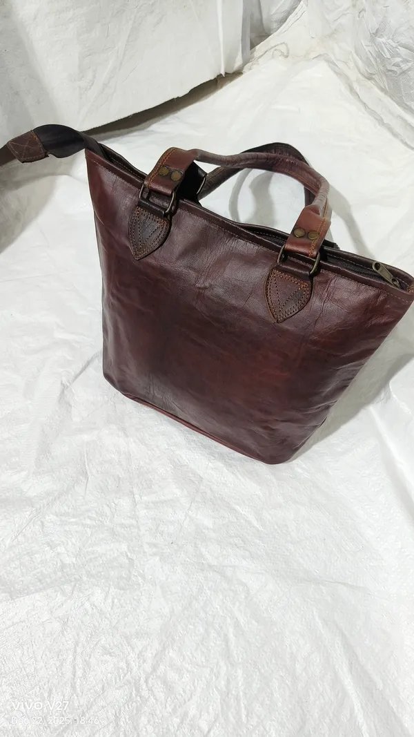 Black_And_Dark_Brown_Premium_Quality_Full_Grain_Leather_And_Internal_Pure_Cotton_Canvas_Shoulder_Purse_For_Women