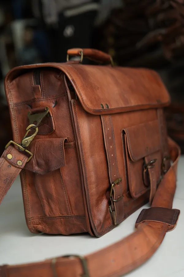 Dark_Brown_Premium_Quality_Full_Grain_Leather_And_Internal_Pure_Cotton_Canvas_Messenger_Bag_For_Unisex