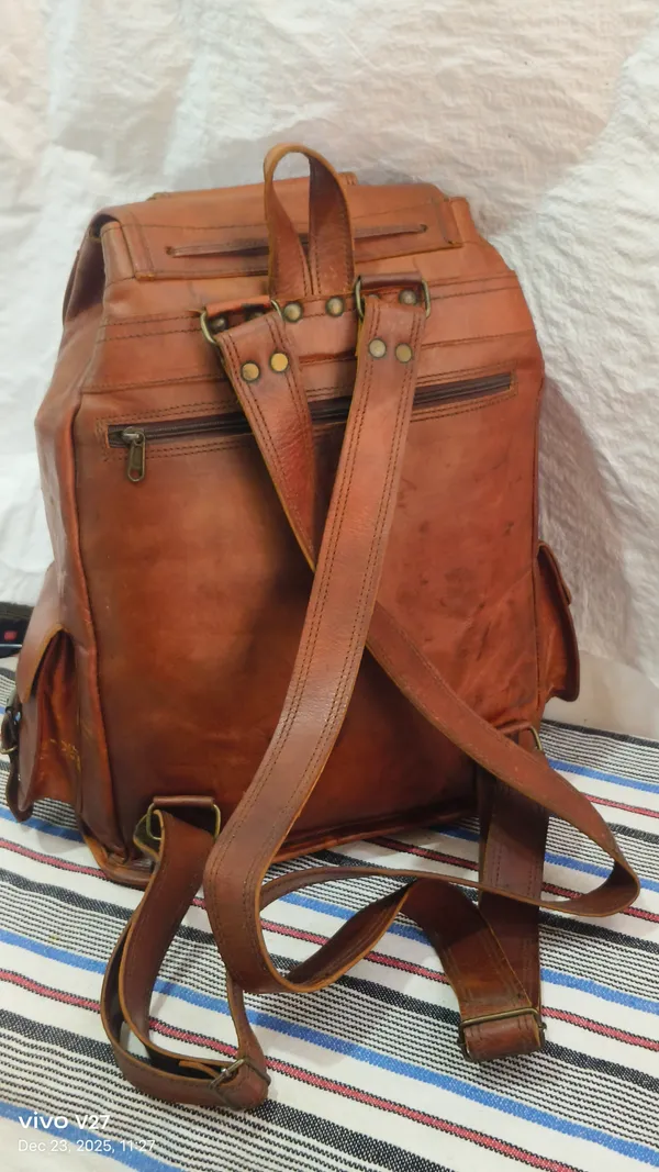 Dark_Brown_Premium_Quality_Full_Grain_Leather_And_Internal_Pure_Cotton_Canvas_Backpack_For_Unisex