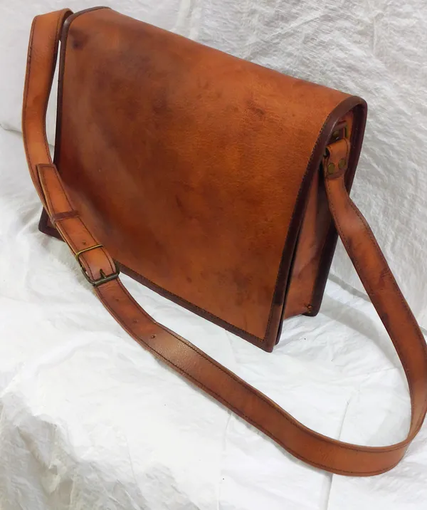 Dark_Brown_Premium_Quality_Full_Grain_Leather_And_Internal_Pure_Cotton_Canvas_Messenger_Bag_For_Unisex