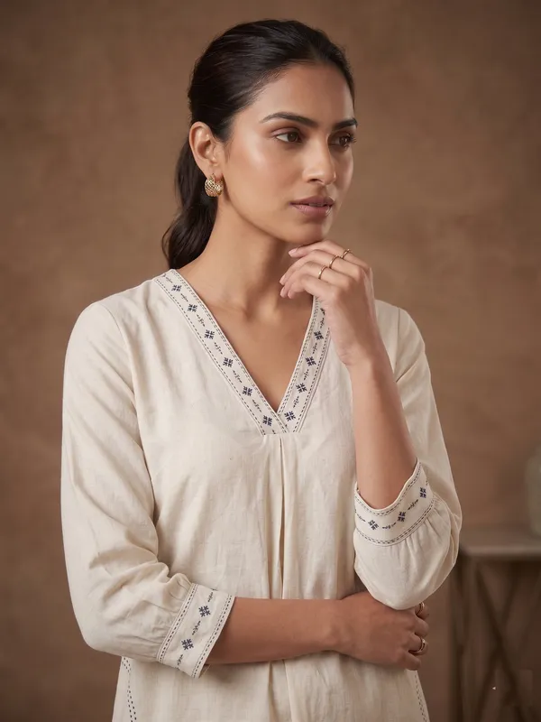 Beige_flex_cotton_kurta