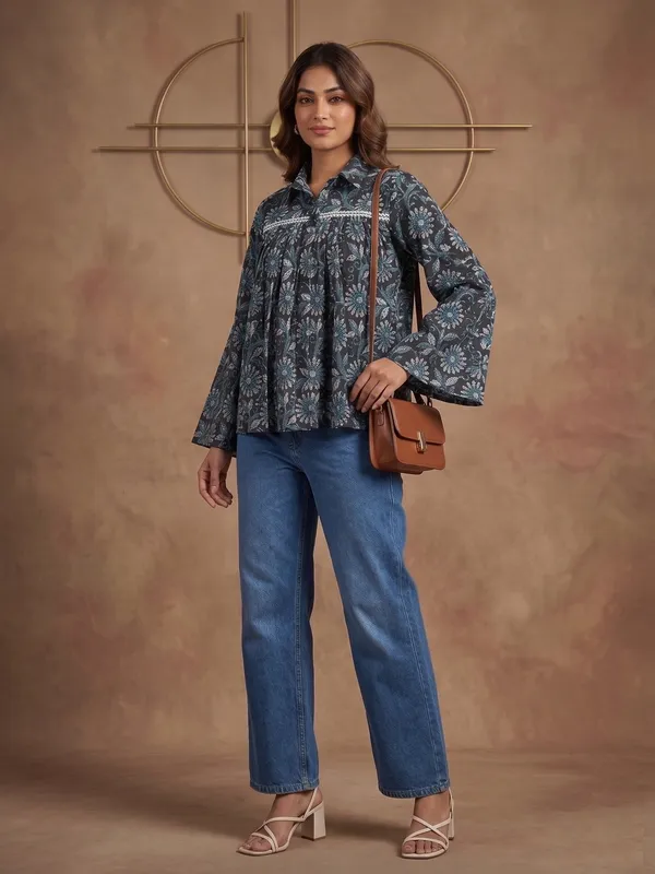Flared_Sleeve_Tunic_shirt
