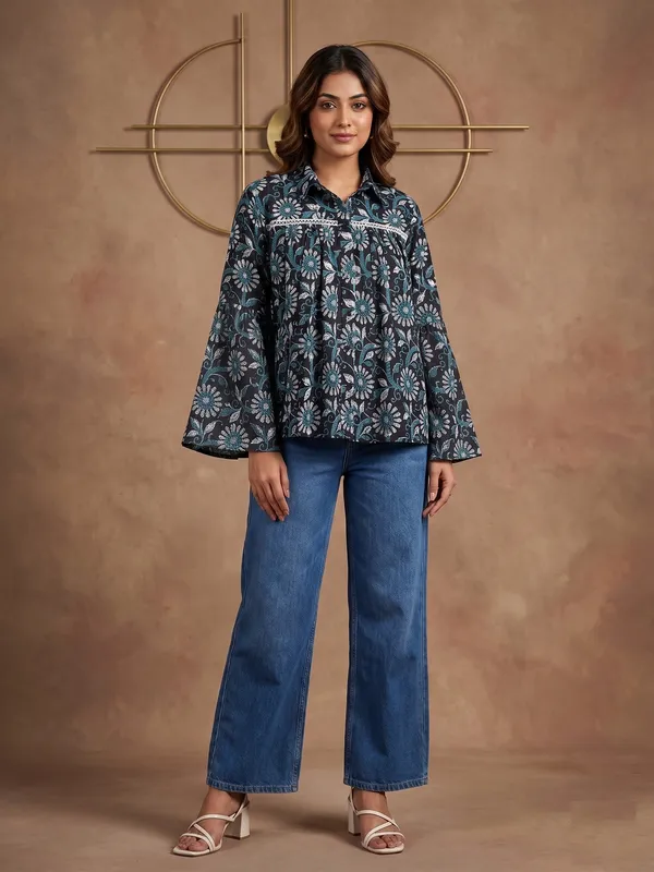 Flared_Sleeve_Tunic_shirt