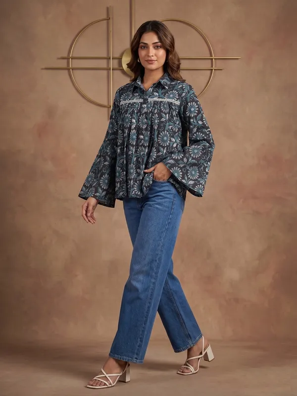 Flared_Sleeve_Tunic_shirt