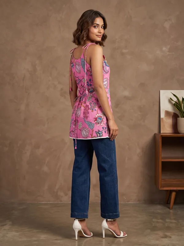 Gulabi_Dori_Kurti