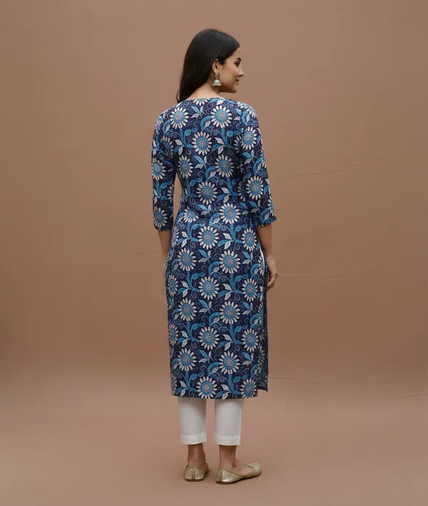 Indigo_Floral_Print_Cotton_V-Neck_Kurta
