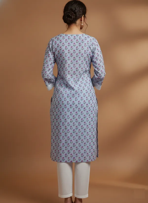 Lavender_Block_Print_Kurta_With_V-Neck_Lace