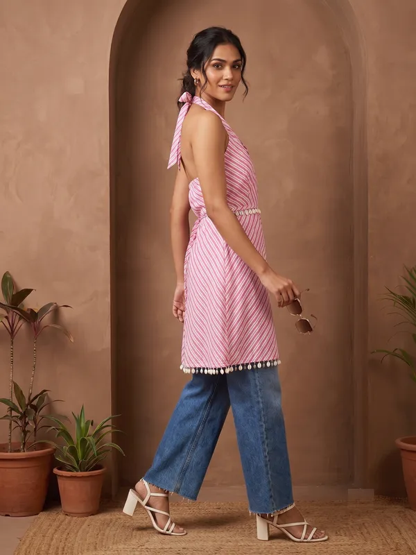 The_Gulabi_Halter_Kurti