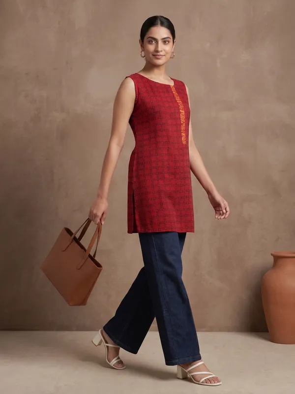 The_Urban_Ikkat_Kurti