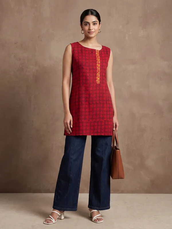 The_Urban_Ikkat_Kurti