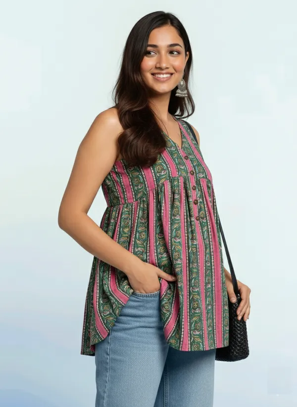 Pink_Stripe_Printed_Short_Kurti