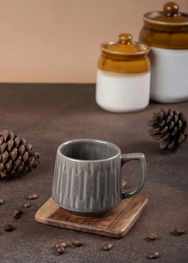 Multicolor_Bell-Curved_Ceramic_Tea_Cup_Pack_Of_6