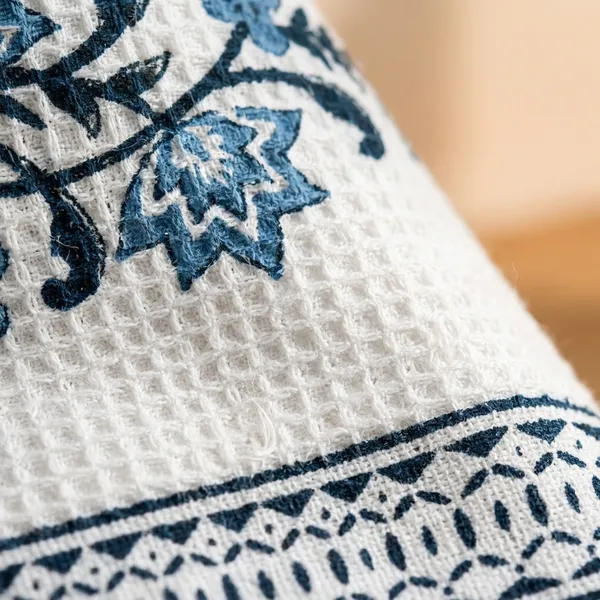 LIGHT_BLUE_HANDBLOCK_PRINTED_PURE_COTTON_WAFFLE_TOWEL