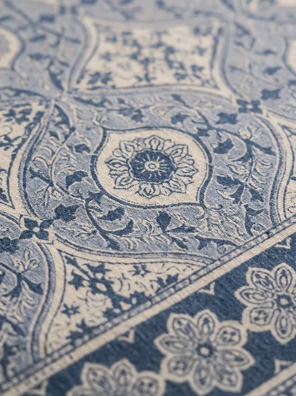 Royal_Azure_Medallion_Premium_Cotton_King_Size_Double_Bed_Bedsheet