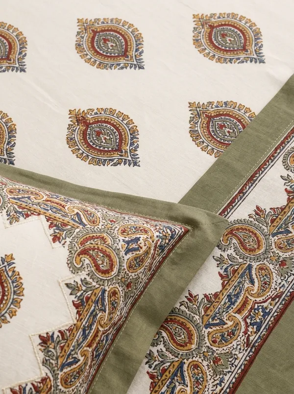 WHITE_&_MULTICOLOR_PREMIUM_PURE_COTTON_ULTRA_BIG_SUPER_KING_SIZE_BEDSHEET_(120X120_INCH)