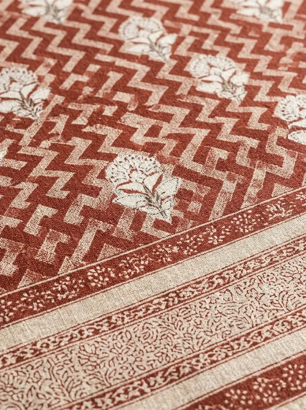 Reddish_Brown_Premium_Pure_Cotton_Queen_Size_Double_Bed_Bedsheet