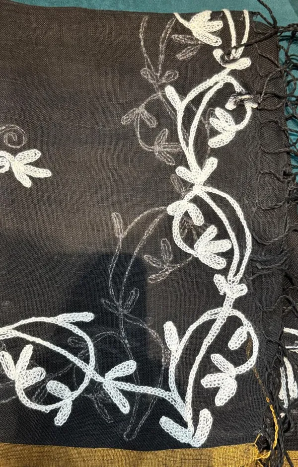Black_Cotton_Thirah_Stoles_For_Women