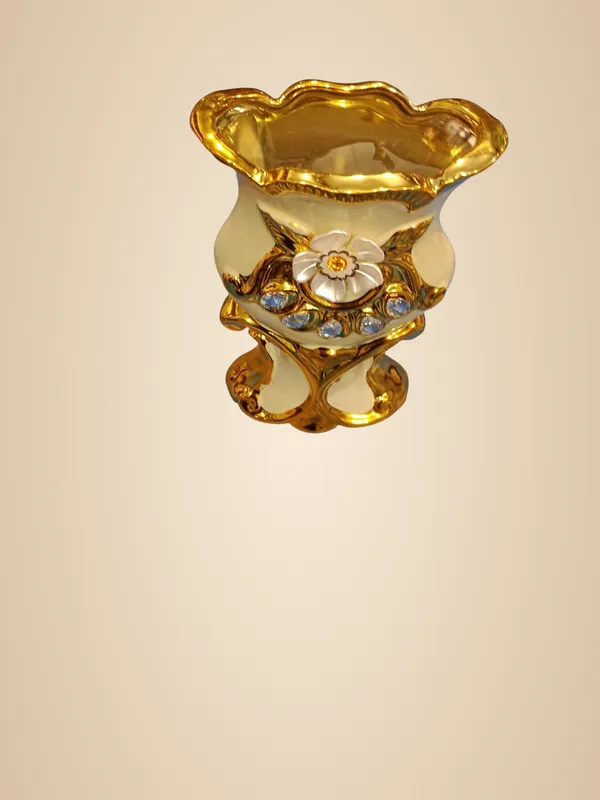 Golden_Ceramic_Ceramic_Vase