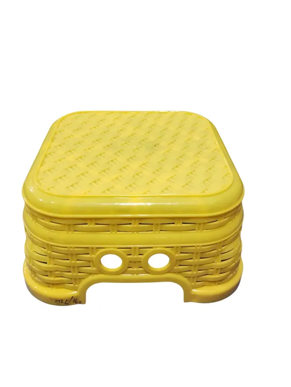 Yellow_Plastic_Rock_Patla_Jali_Stool