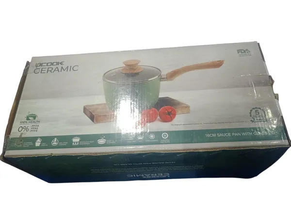 Green_Stainless_Steel,_Bakelite_Sauce_Pan
