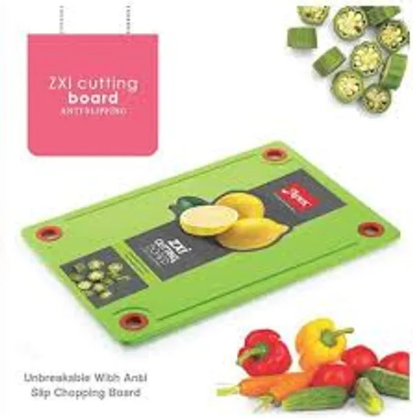 Red_Green_And_Blue_Food_Grade_Plastic_/_Wood_Chapping_Board