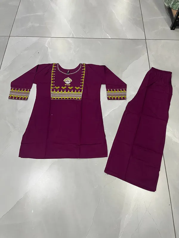 Aadhyapi_Womeni_Bright_Purpal_Embroidered_Kurta_Palazzo_Set_for_Casual_and_Festive_Wear