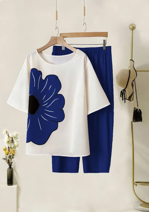 Blue_&_White_Cotton_Printed_Straight_Kurta_With_Pant_Set_Lycra_Co-Ord_Set_For_Women