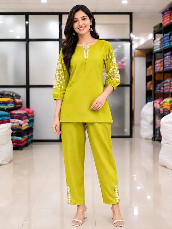 Women_Lime_Green_Embroidered_Kurta_with_Straight_Pants_Co-Ord_Set
