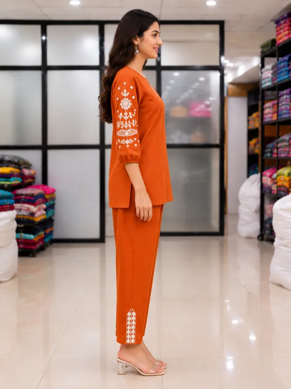 Women�s_Rust_Orange_Embroidered_Kurta_with_Straight_Pants_Co-Ord_Set