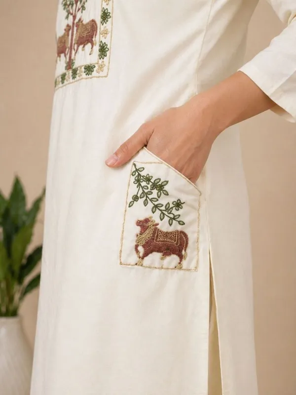 Women's_White_Printed_Straight_Kurta_with_Pant_Set